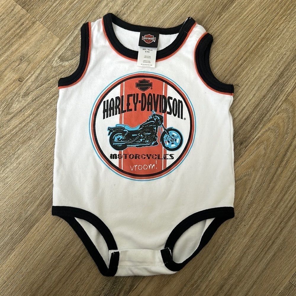 HARLEY DAVIDSON MOTOCYCLE SLEEVELESS WHITE GRAPHIC BODYSUIT SIZE 6-9 MONTHS